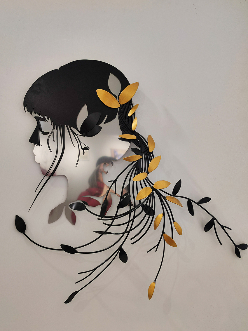 Ellas crean: Femenino Plural